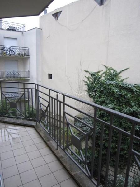 Appartement 3 chambres meublé PARIS 11 - 95 m²;