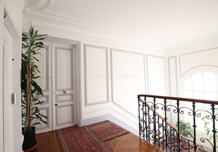 Appartement 3 chambres meublé PARIS 16 - 116 m²;
