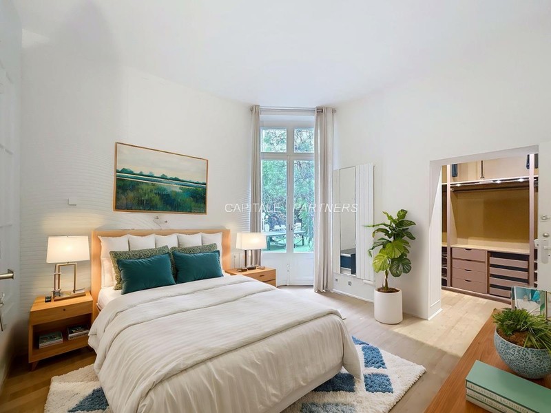Appartement 4 chambres PARIS 17 - 223 m²;