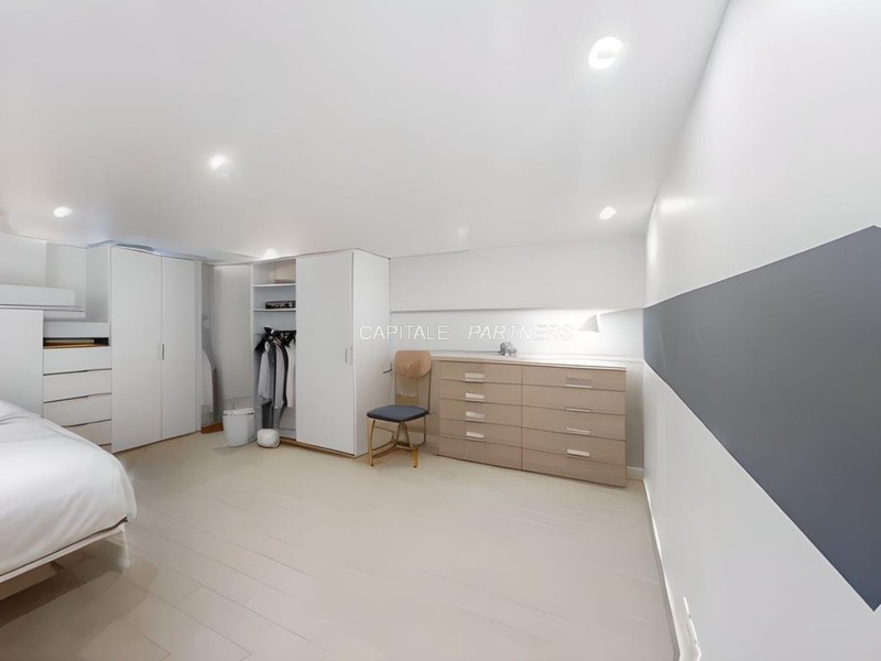 Appartement 4 chambres PARIS 17 - 223 m²;