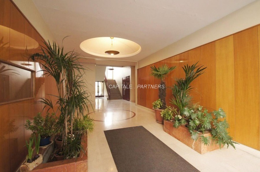 Studio meublé  PARIS 16 - 36 m²;
