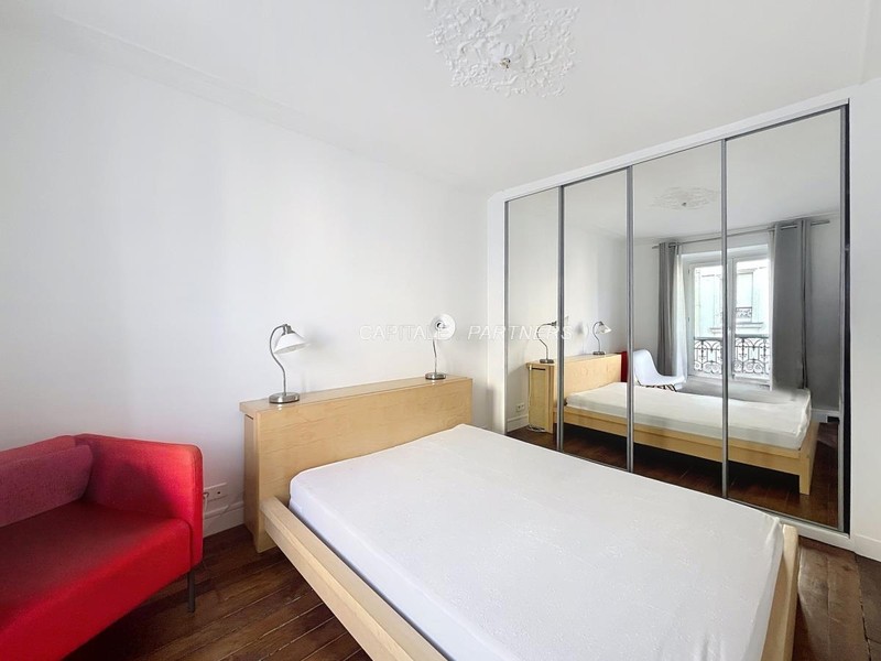 Appartement 1 chambre meublé PARIS 18 - 41 m²;
