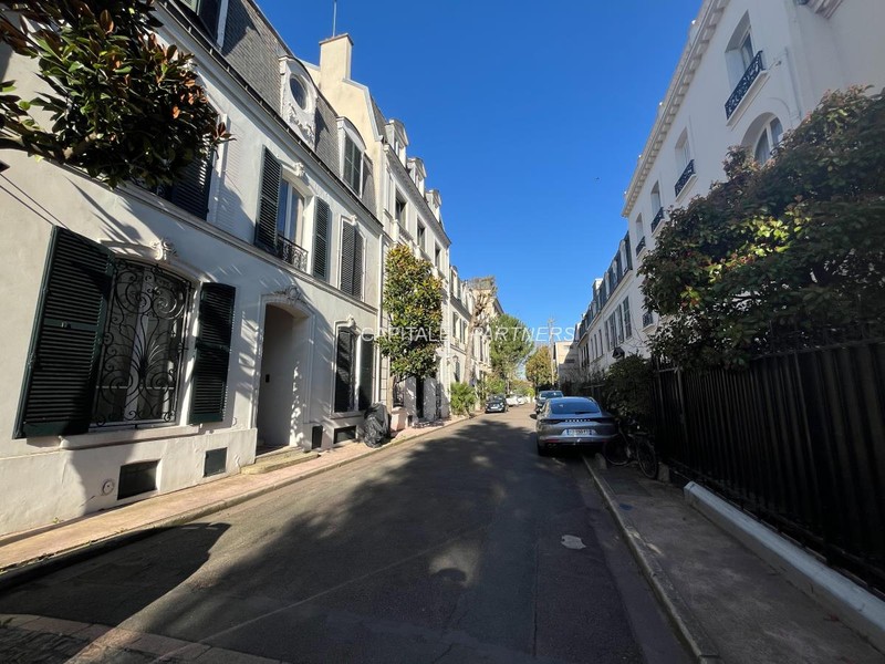 Appartement 1 chambre meublé PARIS 16 - 50 m²;