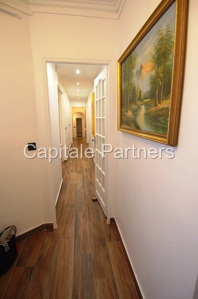 Appartement 2 chambres meublé PARIS 8 - 118 m²;