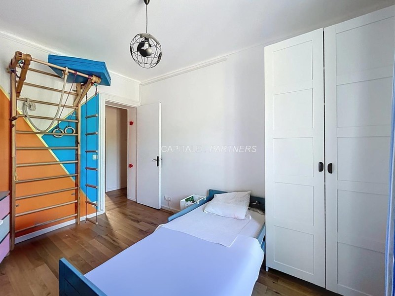 Appartement 3 chambres meublé PARIS 17 - 122 m²;