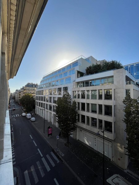 Appartement 1 chambre meublé PARIS 2 - 40 m²;