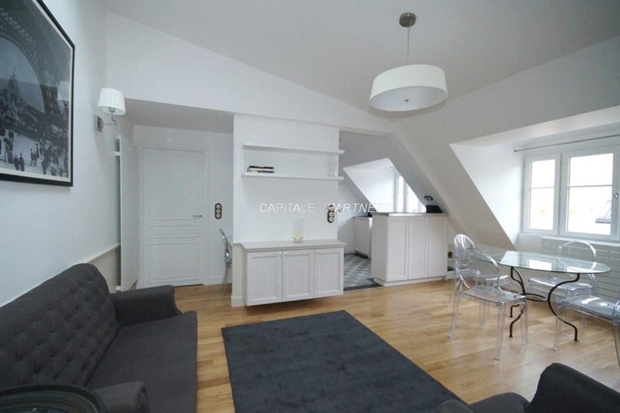 Appartement 1 chambre meublé PARIS 8 - 56 m²;