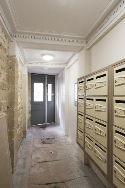 Appartement 2 chambres meublé PARIS 1 - 63 m²;