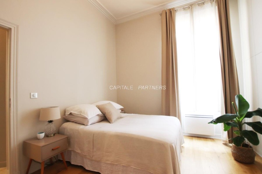 Appartement 1 chambre meublé PARIS 9 - 37 m²;
