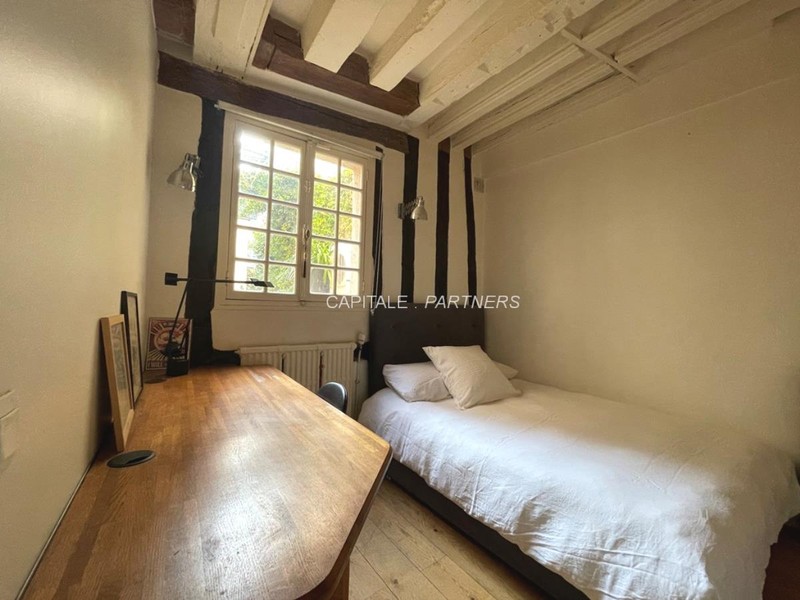 Appartement 2 chambres meublé PARIS 4 - 88 m²;