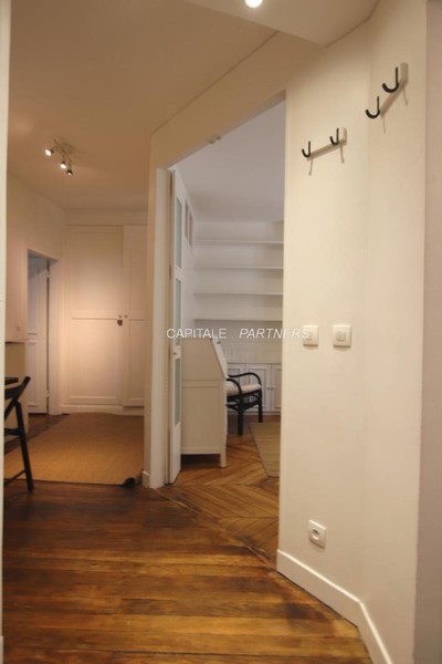 Appartement 1 chambre meublé PARIS 17 - 38 m²;