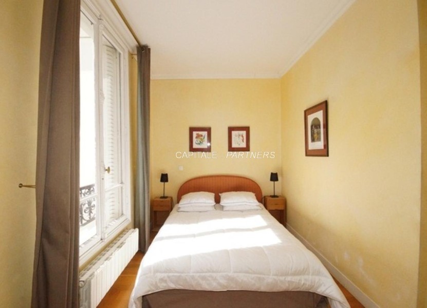 Appartement 1 chambre meublé PARIS 8 - 45 m²;