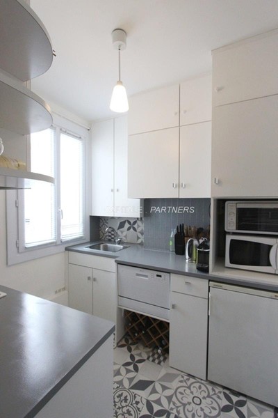 Appartement 1 chambre meublé PARIS 14 - 44 m²;