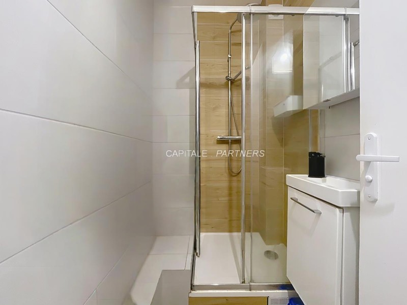 Appartement 1 chambre PARIS 16 - 30 m²;