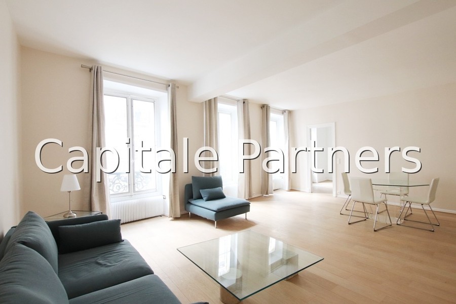 Appartement 2 chambres meublé PARIS 8 - 90 m²;
