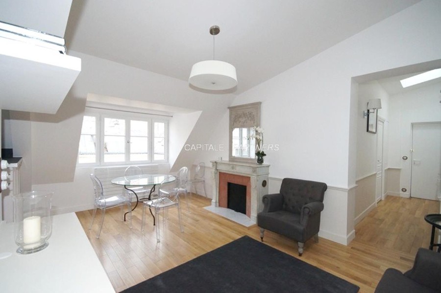 Appartement 1 chambre meublé PARIS 8 - 56 m²;