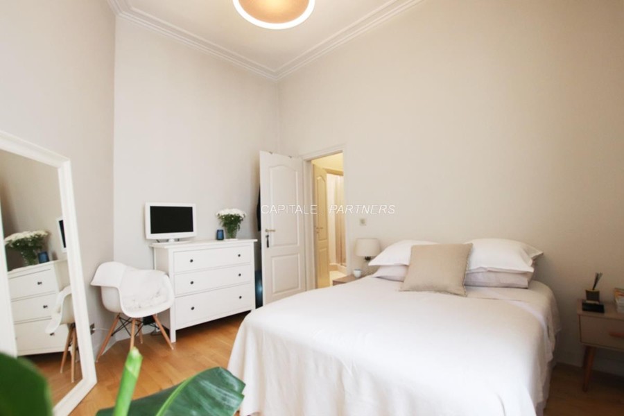 Appartement 1 chambre meublé PARIS 9 - 37 m²;