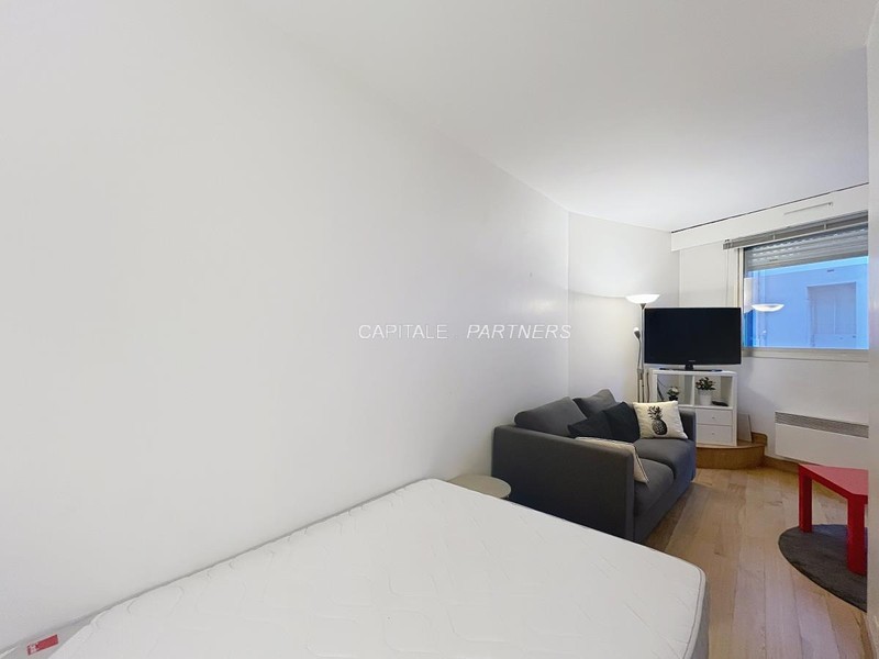 Studio meublé  PARIS 16 - 28 m²;