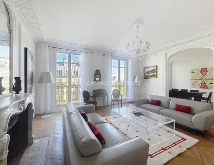 Appartement 4 chambres meublé PARIS 7