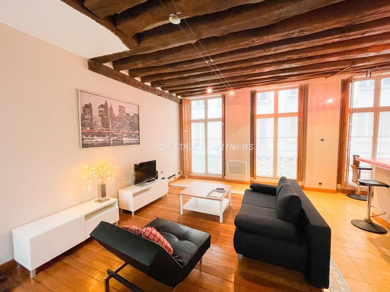 Appartement 1 chambre meublé PARIS 3 - 60 m²;