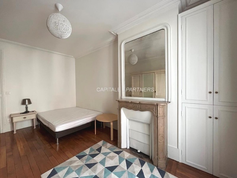 Appartement 1 chambre meublé PARIS 17 - 42 m²;