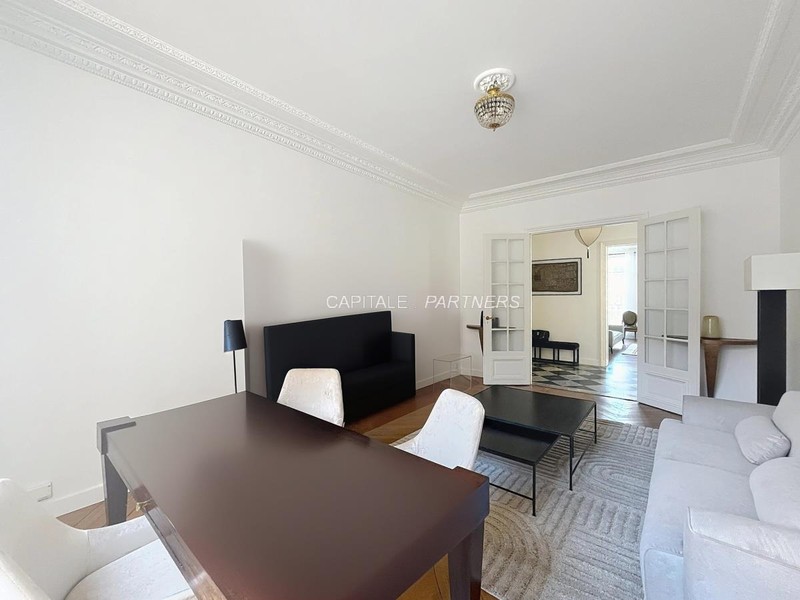 Appartement 4 chambres meublé PARIS 7 - 220 m²;