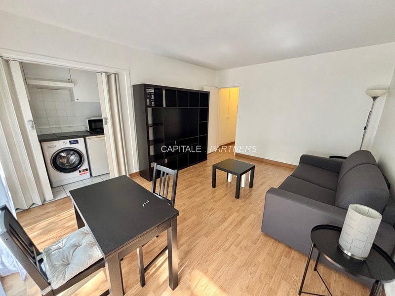 Studio meublé  PARIS 17 - 26 m²;