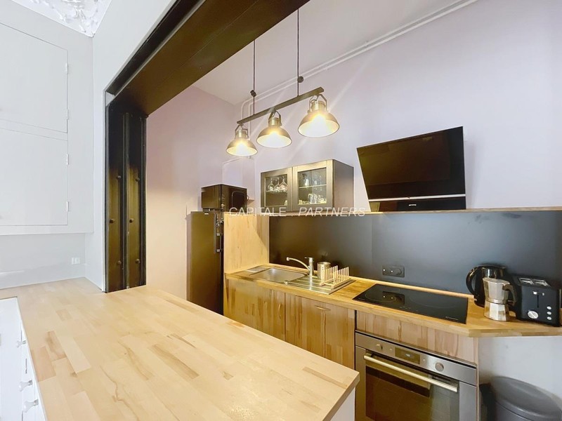 Appartement 2 chambres meublé PARIS 10 - 75 m²;