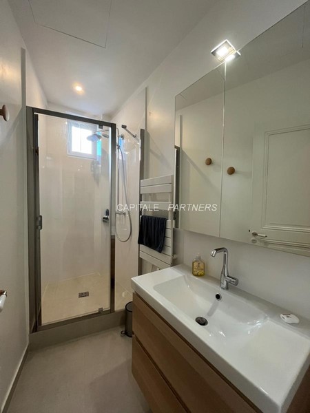 Appartement 3 chambres meublé PARIS 17 - 128 m²;