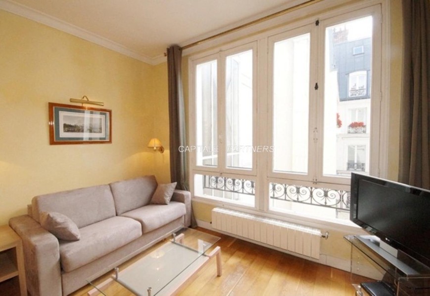 Appartement 1 chambre meublé PARIS 8 - 45 m²;