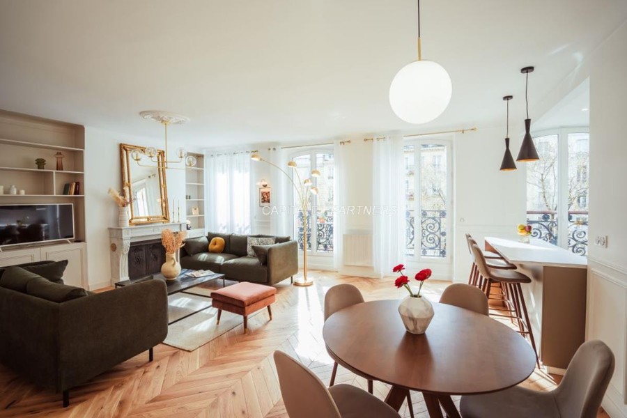 Appartement 2 chambres meublé PARIS 11 - 80 m²;