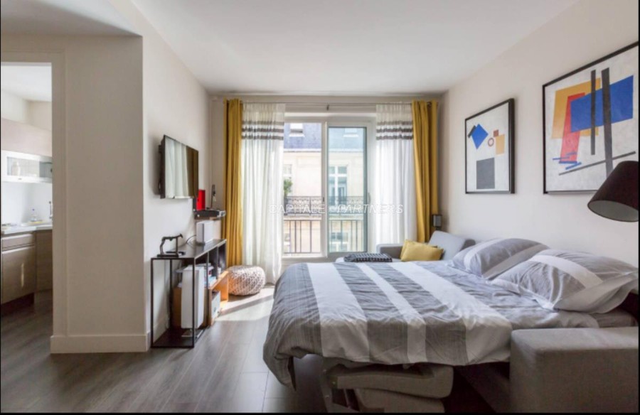 Studio meublé  PARIS 17 - 36 m²;