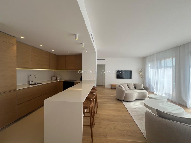 Appartement 2 chambres meublé NEUILLY-SUR-SEINE - 108 m²;