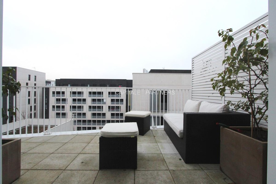 Studio meublé  GENNEVILLIERS - 37 m²;