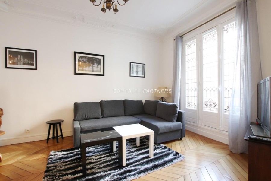 Appartement 2 chambres meublé Paris - 93 m²;