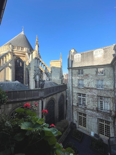 Appartement 2 chambres meublé PARIS 4 - 88 m²;