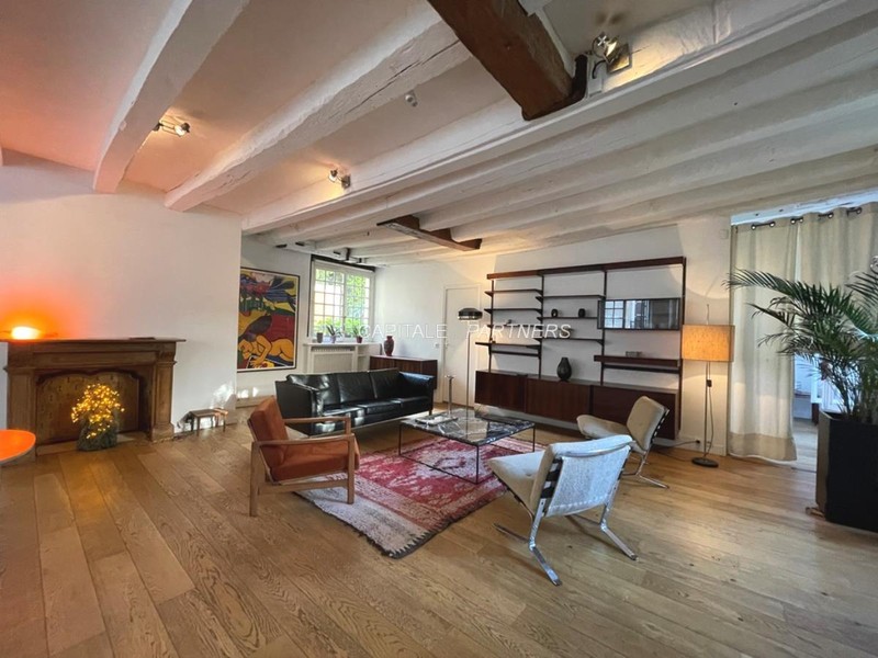 Appartement 2 chambres meublé PARIS 4 - 88 m²;