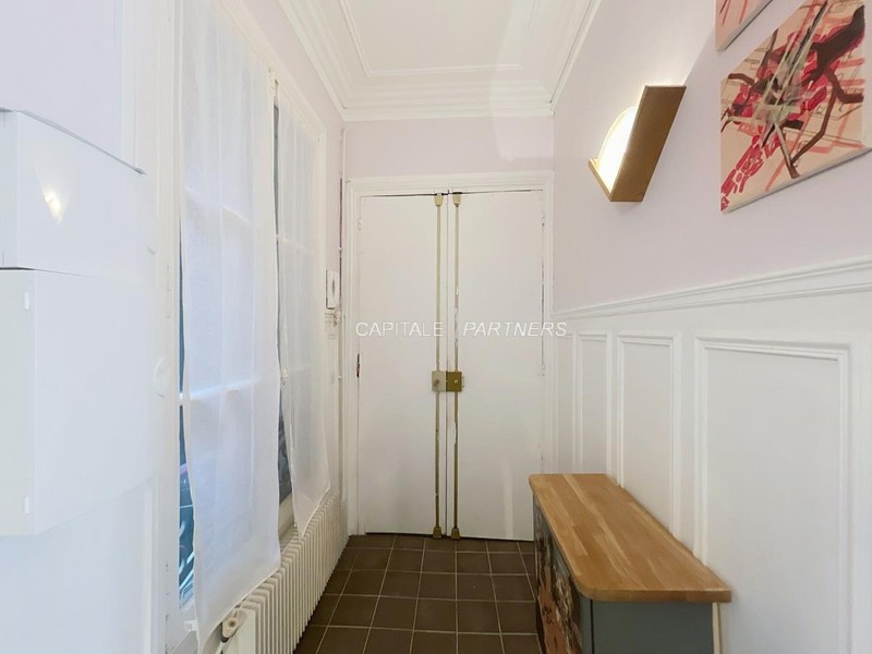 Appartement 2 chambres meublé PARIS 10 - 75 m²;