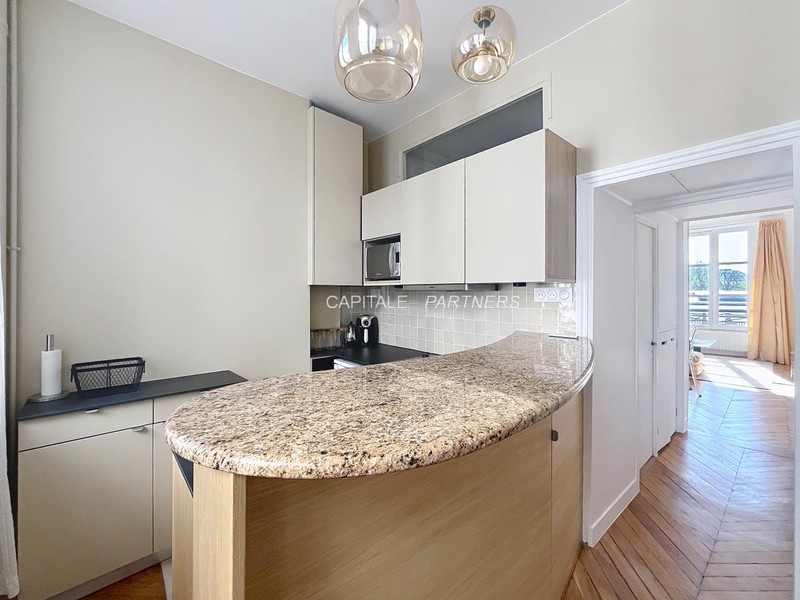 Appartement 1 chambre meublé PARIS 8 - 46 m²;