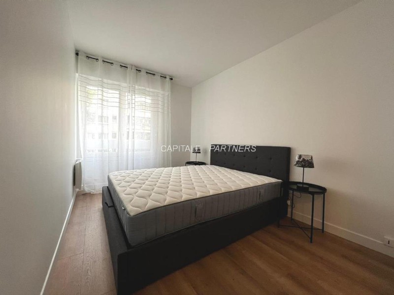 Appartement 2 chambres meublé PARIS 3 - 80 m²;