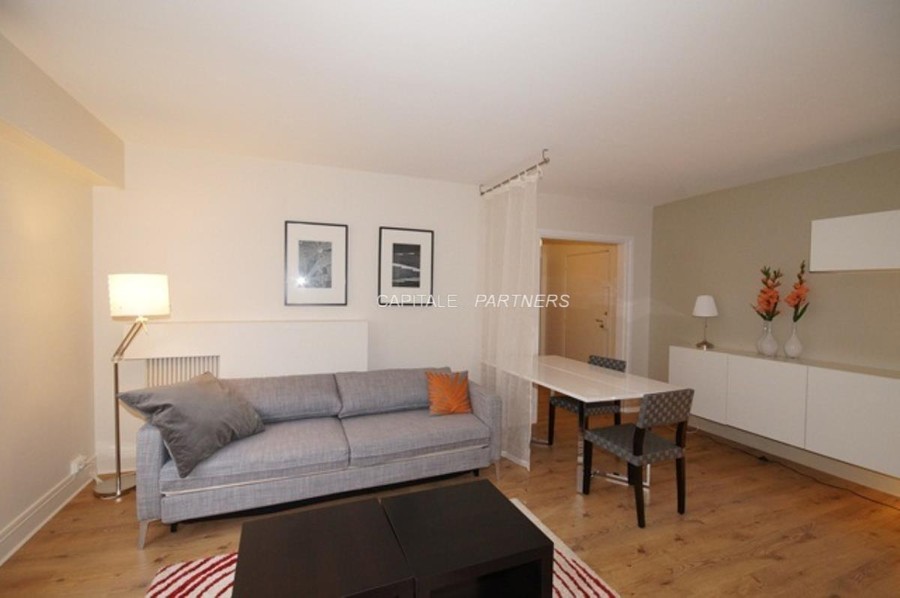 Studio meublé  PARIS 15 - 45 m²;
