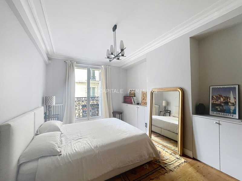 Appartement 2 chambres meublé PARIS 11 - 81 m²;