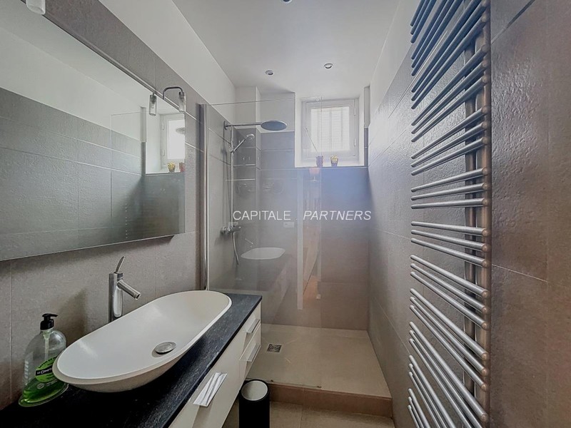 Appartement 2 chambres meublé PARIS 16 - 76 m²;
