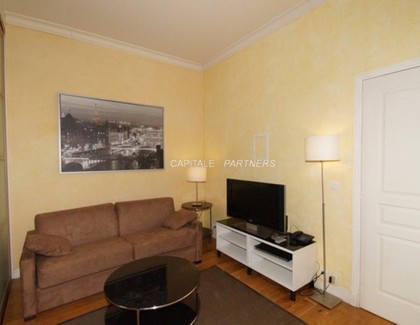 Appartement 1 chambre meublé PARIS 8