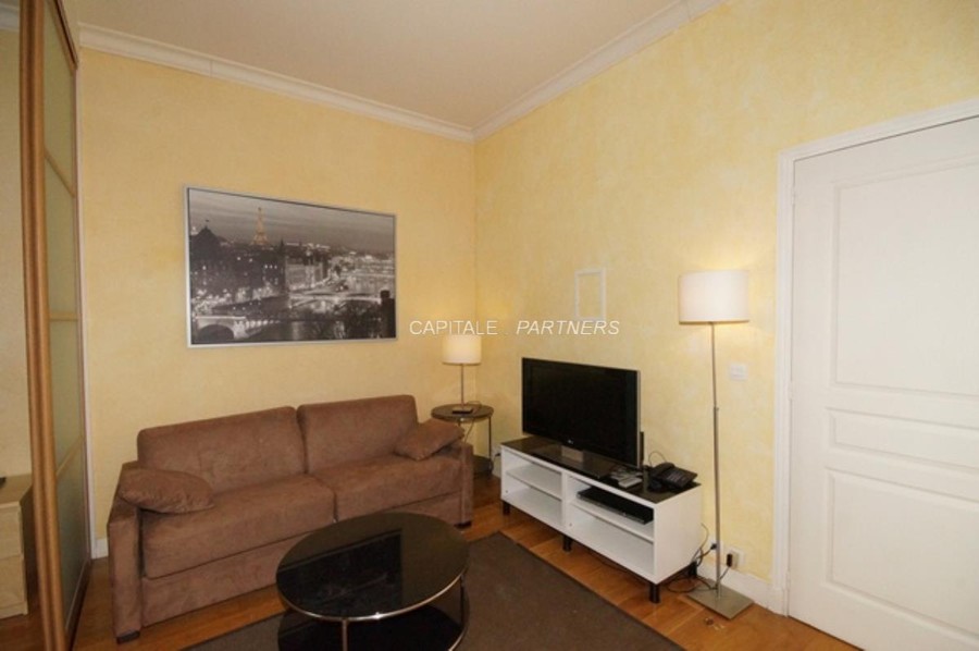 Appartement 1 chambre meublé PARIS 8 - 45 m²;