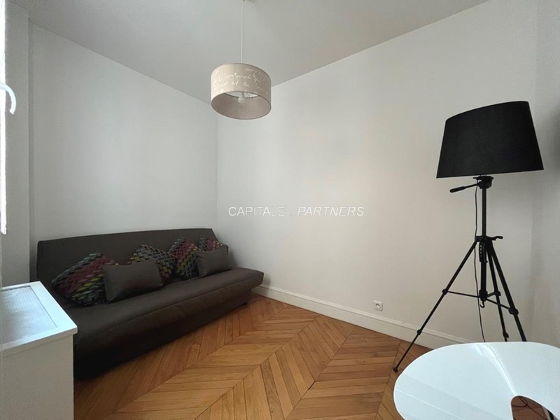 Appartement 4 chambres meublé PARIS 16 - 132 m²;