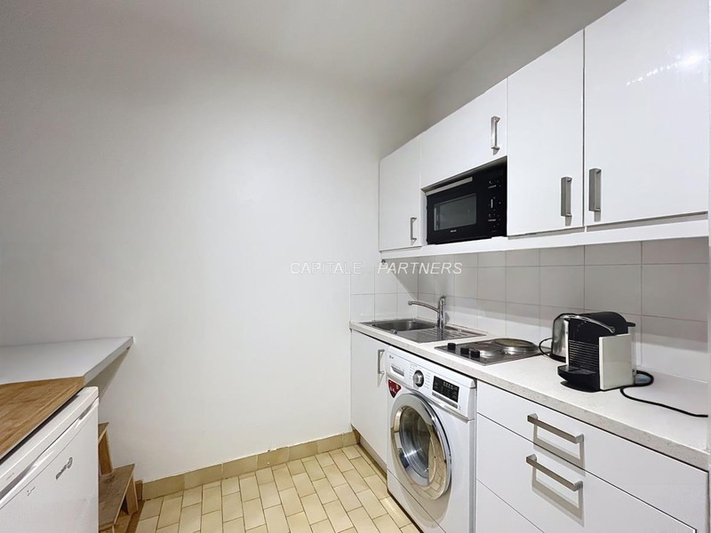 Studio meublé  PARIS 16 - 28 m²;