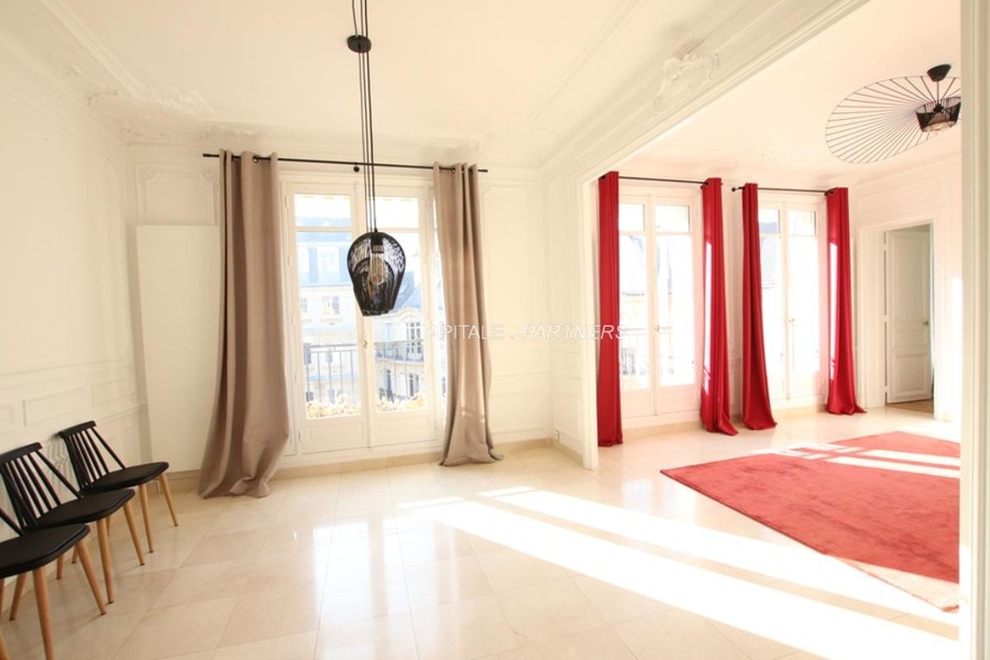 Appartement 3 chambres meublé PARIS 16 - 116 m²;