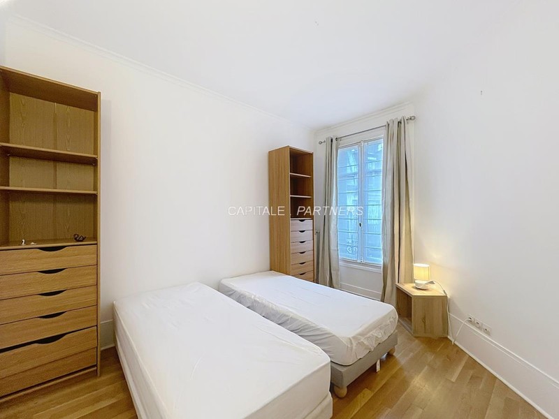 Appartement 2 chambres meublé PARIS 17 - 86 m²;