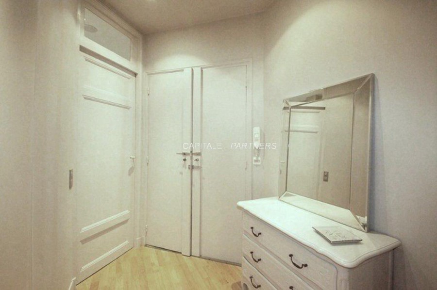Appartement 1 chambre meublé PARIS 15 - 60 m²;